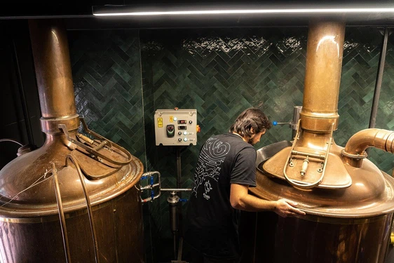 A Fresh Take on Filtered vs Unfiltered Beer A Fresh Take on Filtered vs Unfiltered Beer